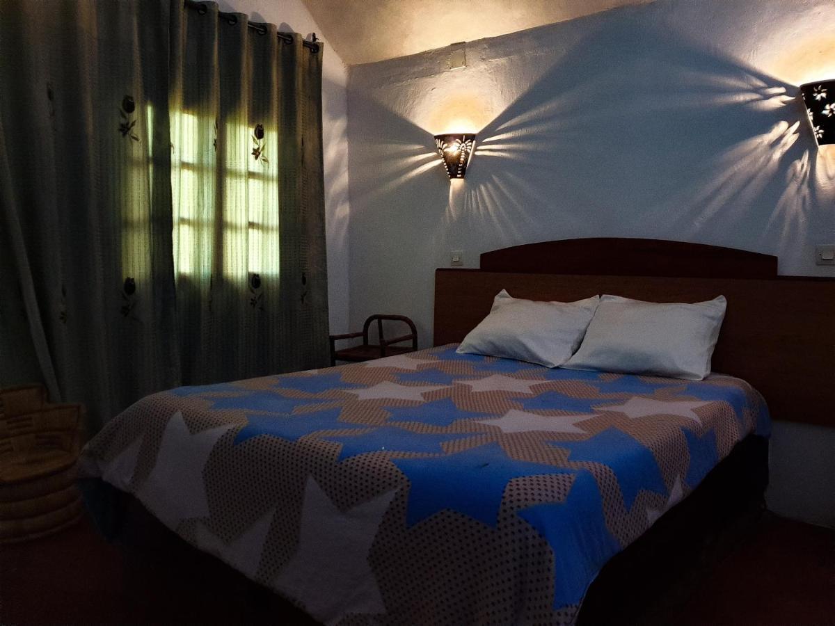 La Chaumiere Ampefy Hotel Buitenkant foto